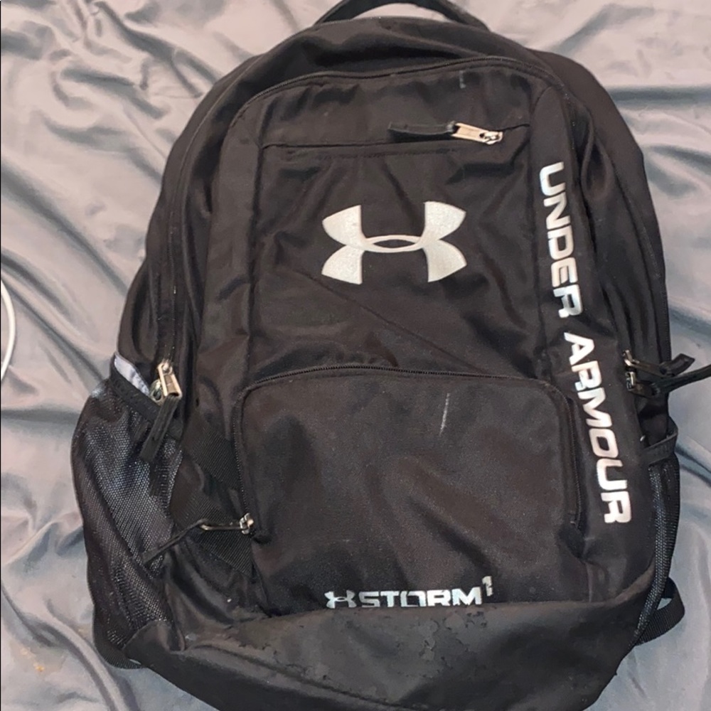 UNDER ARMOUR BACKPACK ‼️